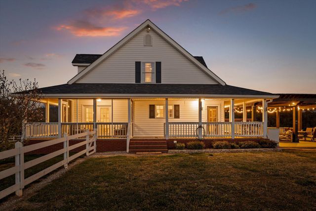 153 Bishop Lane, Benton, TN 37307