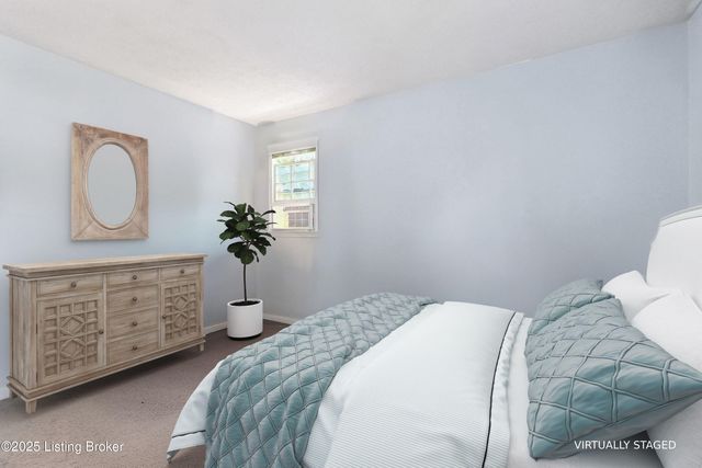 9209 Foxtail Ct, Crestwood, KY 40014