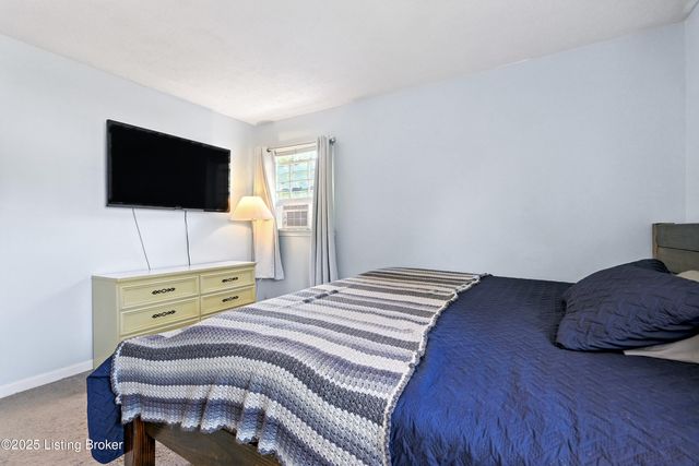 9209 Foxtail Ct, Crestwood, KY 40014