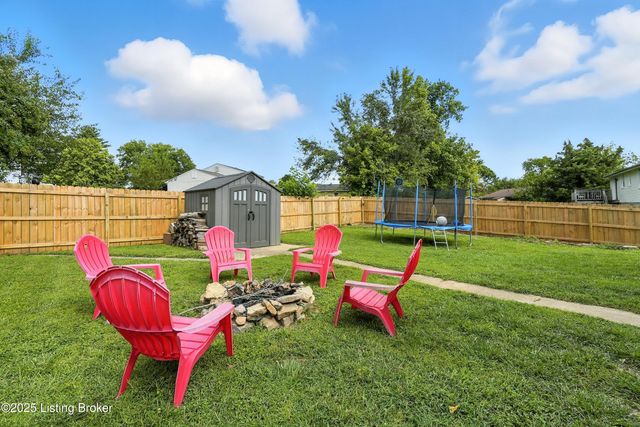 9209 Foxtail Ct, Crestwood, KY 40014