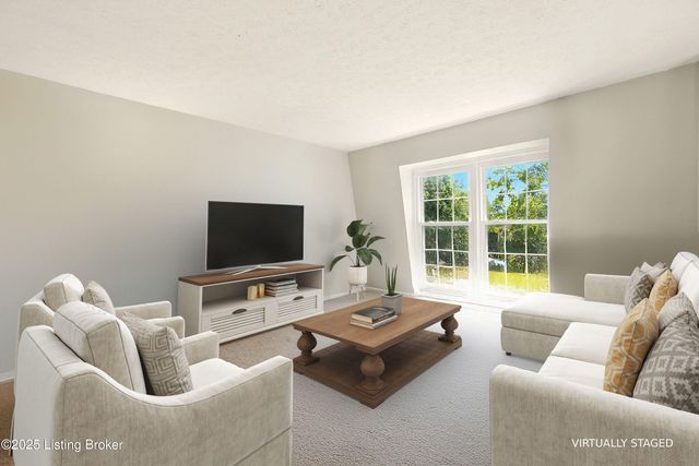 9209 Foxtail Ct, Crestwood, KY 40014