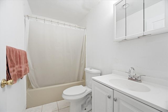 420 Woodward Road 5, North Providence, RI 02904