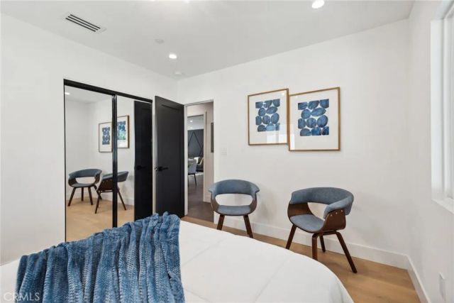 17406 Valerio Street, Lake Balboa, CA 91406