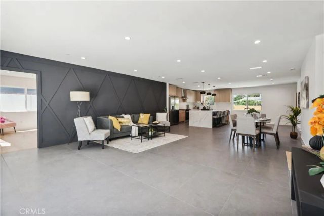 17406 Valerio Street, Lake Balboa, CA 91406