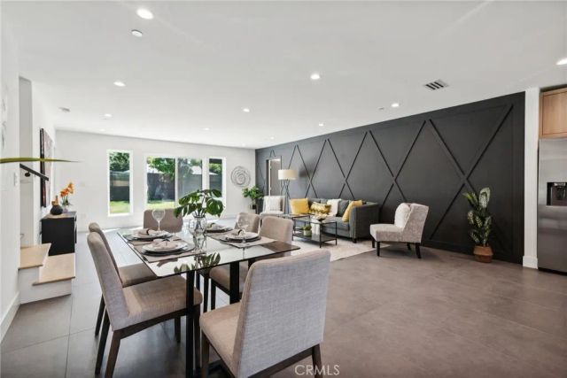 17406 Valerio Street, Lake Balboa, CA 91406