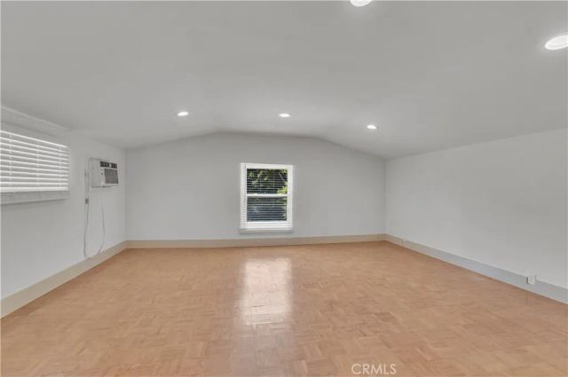 11944 Hesby Street, Valley Village, CA 91607