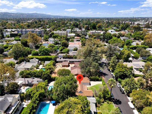 11944 Hesby Street, Valley Village, CA 91607