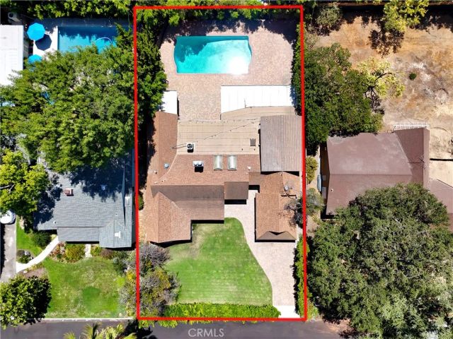 11944 Hesby Street, Valley Village, CA 91607