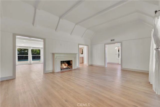 11944 Hesby Street, Valley Village, CA 91607