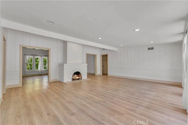 11944 Hesby Street, Valley Village, CA 91607