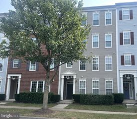 680 ORCHARD RIDGE DR #100, Gaithersburg, MD 20878