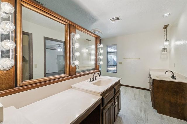 3328 Willow Brook Road, Oklahoma City, OK 73120
