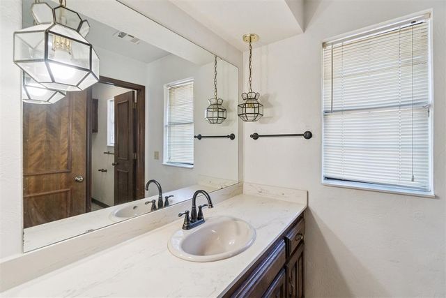 3328 Willow Brook Road, Oklahoma City, OK 73120