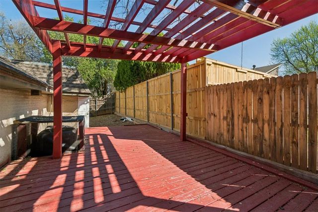 3328 Willow Brook Road, Oklahoma City, OK 73120