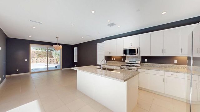 35887 Mccarthy Street, Palm Desert, CA 92211