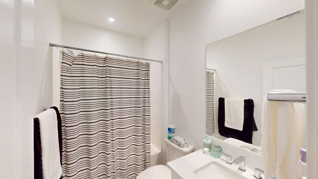 35887 Mccarthy Street, Palm Desert, CA 92211