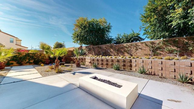 35887 Mccarthy Street, Palm Desert, CA 92211