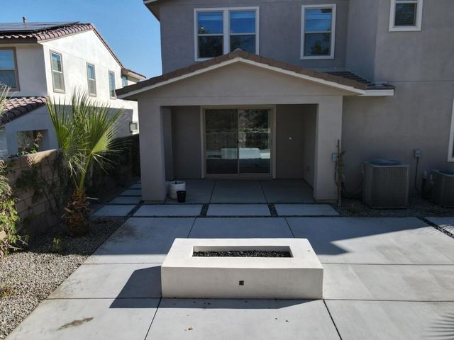 35887 Mccarthy Street, Palm Desert, CA 92211