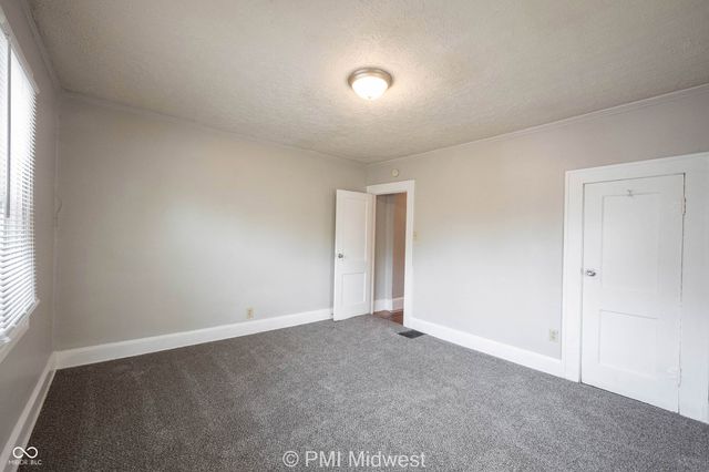411 W 40th Street, Indianapolis, IN 46208