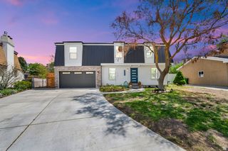 9025 S BONNET DR, Sandy, UT 84093