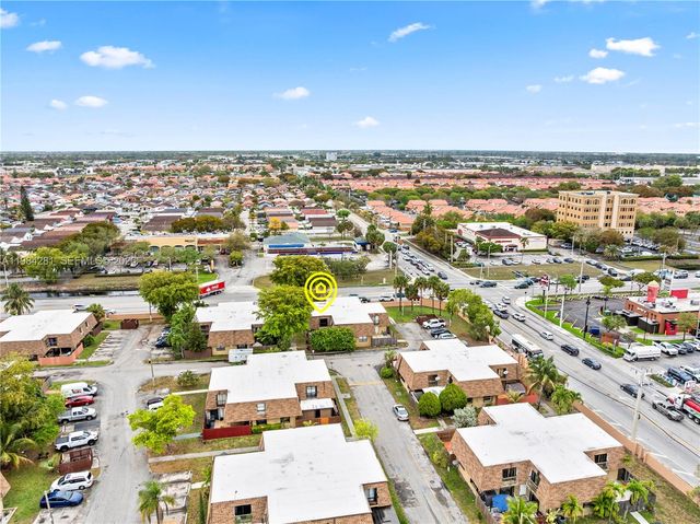 2415 W 67th Pl 8-11, Hialeah, FL 33016