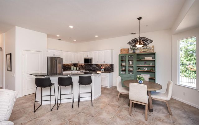 3504 Pleasant Creek Drive, Rocklin, CA 95765