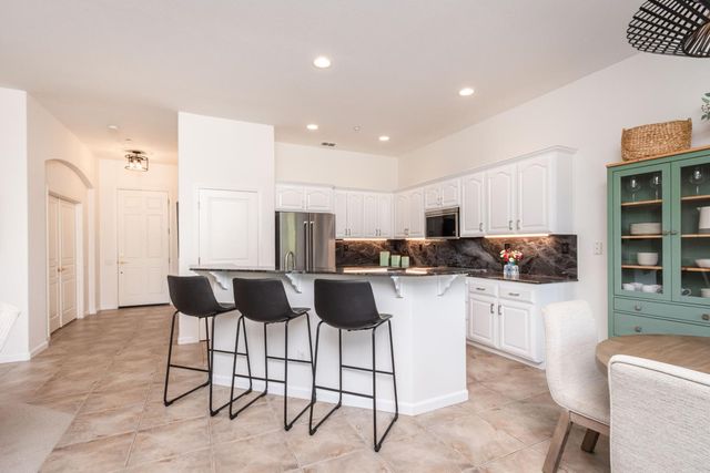 3504 Pleasant Creek Drive, Rocklin, CA 95765