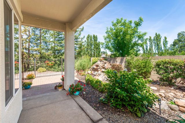 3504 Pleasant Creek Drive, Rocklin, CA 95765