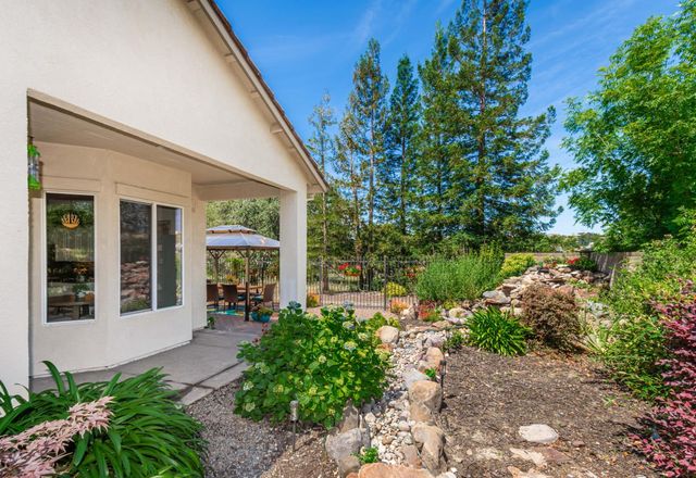 3504 Pleasant Creek Drive, Rocklin, CA 95765