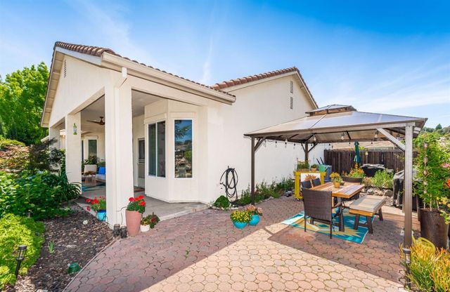 3504 Pleasant Creek Drive, Rocklin, CA 95765