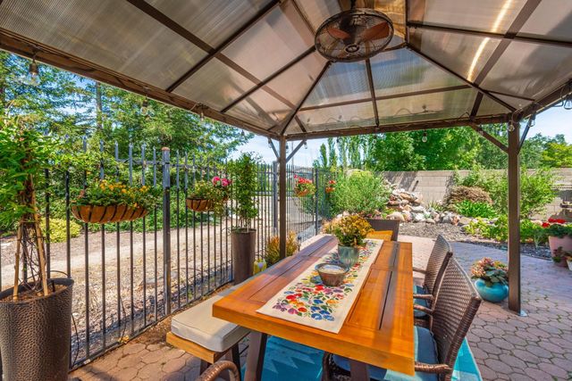 3504 Pleasant Creek Drive, Rocklin, CA 95765