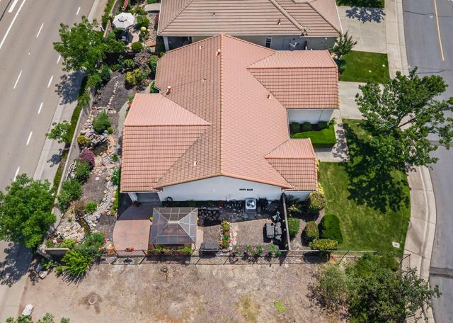 3504 Pleasant Creek Drive, Rocklin, CA 95765