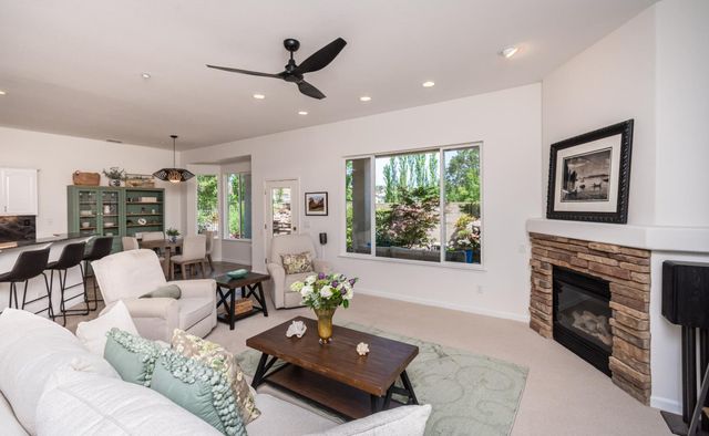 3504 Pleasant Creek Drive, Rocklin, CA 95765