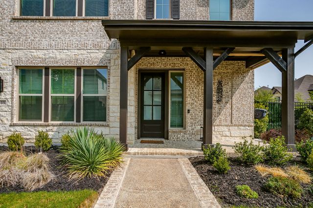 708 Pheasant Run Street, Arlington, TX 76005