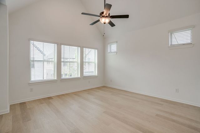 708 Pheasant Run Street, Arlington, TX 76005