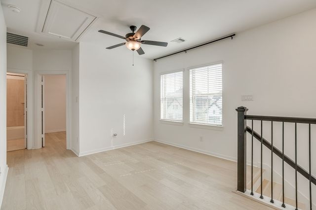 708 Pheasant Run Street, Arlington, TX 76005