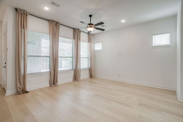 708 Pheasant Run Street, Arlington, TX 76005