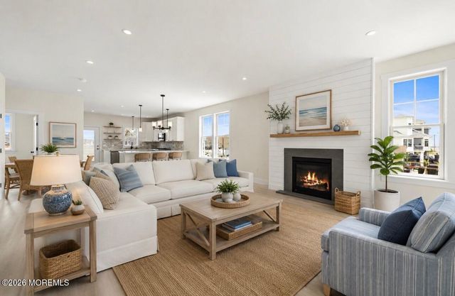 1131 S Green Street, Tuckerton, NJ 08087