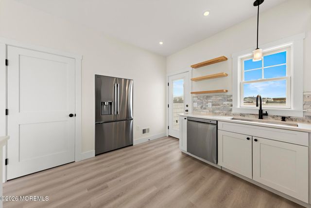 1131 S Green Street, Tuckerton, NJ 08087