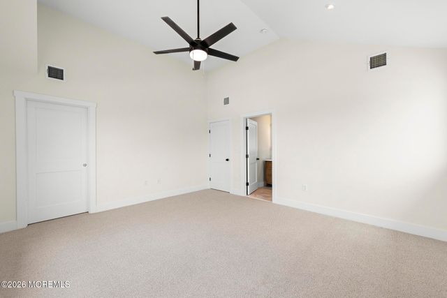 1131 S Green Street, Tuckerton, NJ 08087