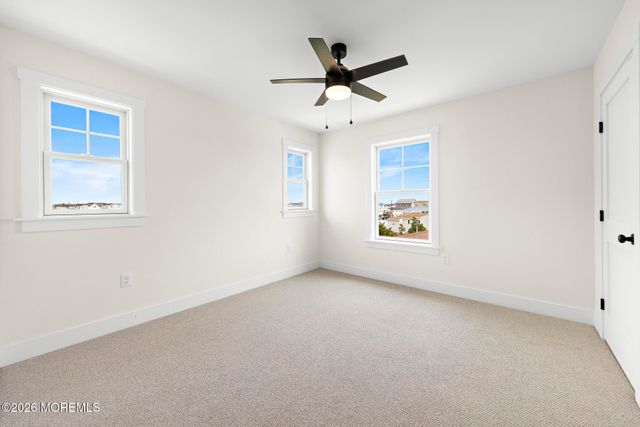 1131 S Green Street, Tuckerton, NJ 08087
