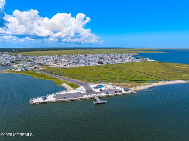 1131 S Green Street, Tuckerton, NJ 08087