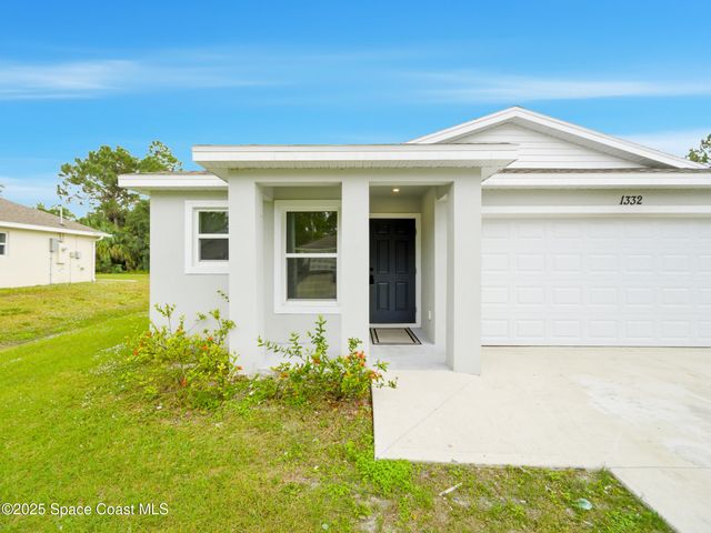 1332 Giddings Street SW, Palm Bay, FL 32908