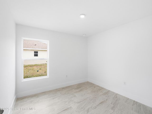 1332 Giddings Street SW, Palm Bay, FL 32908