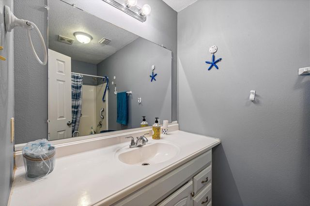 601 Wave Court, Surfside Beach, TX 77541