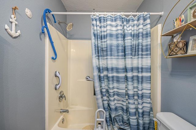 601 Wave Court, Surfside Beach, TX 77541