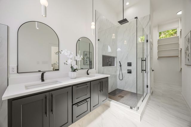 606 E Ross Street, Rockwall, TX 75087