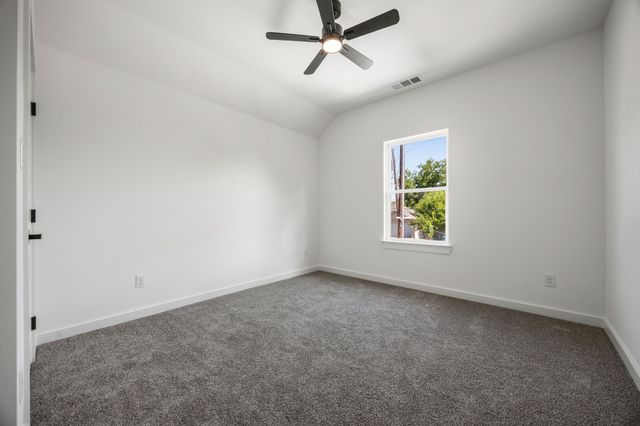 606 E Ross Street, Rockwall, TX 75087