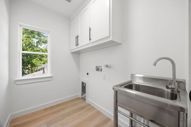 606 E Ross Street, Rockwall, TX 75087