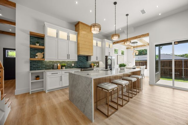 606 E Ross Street, Rockwall, TX 75087